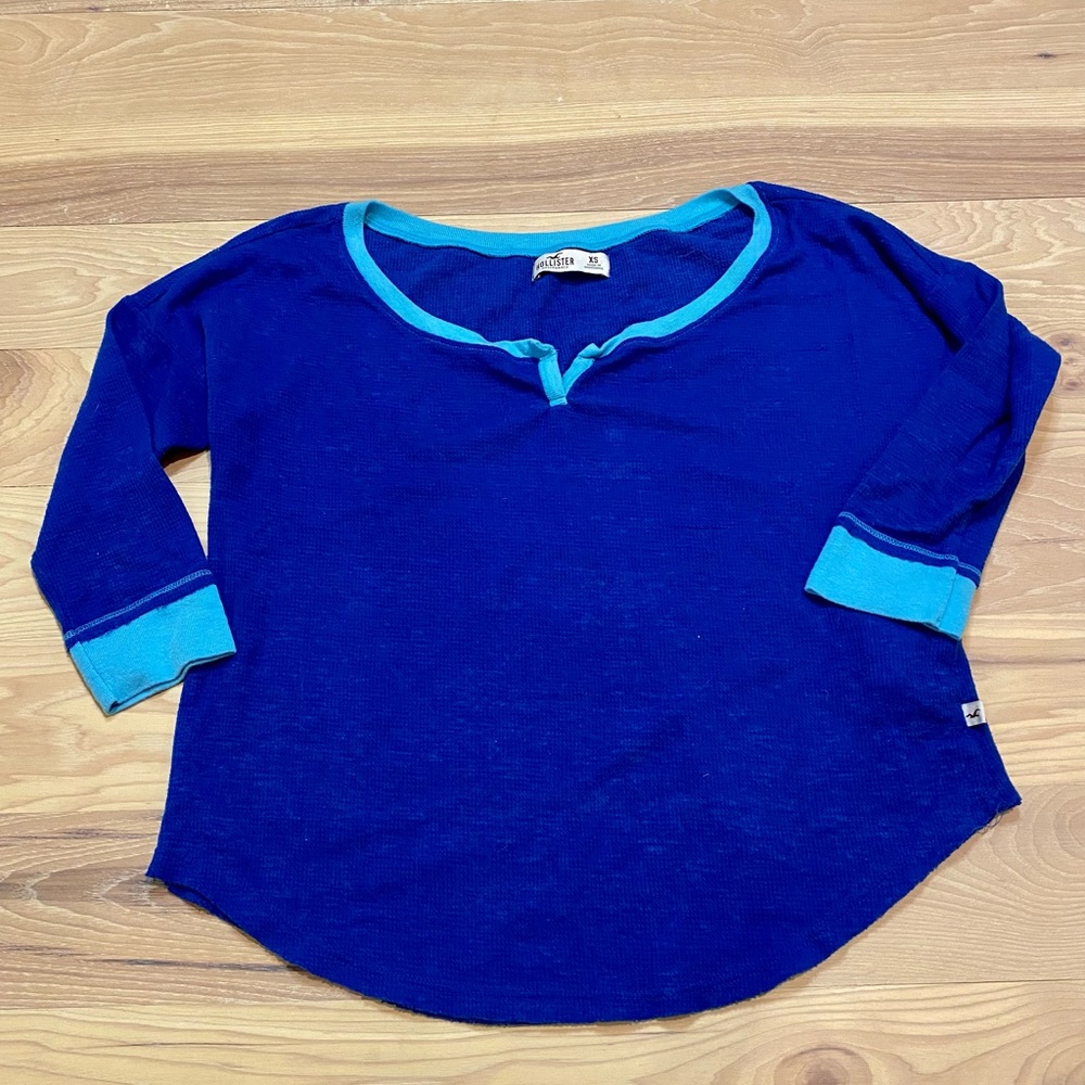 Hollister Half Sleeved Top Size XS